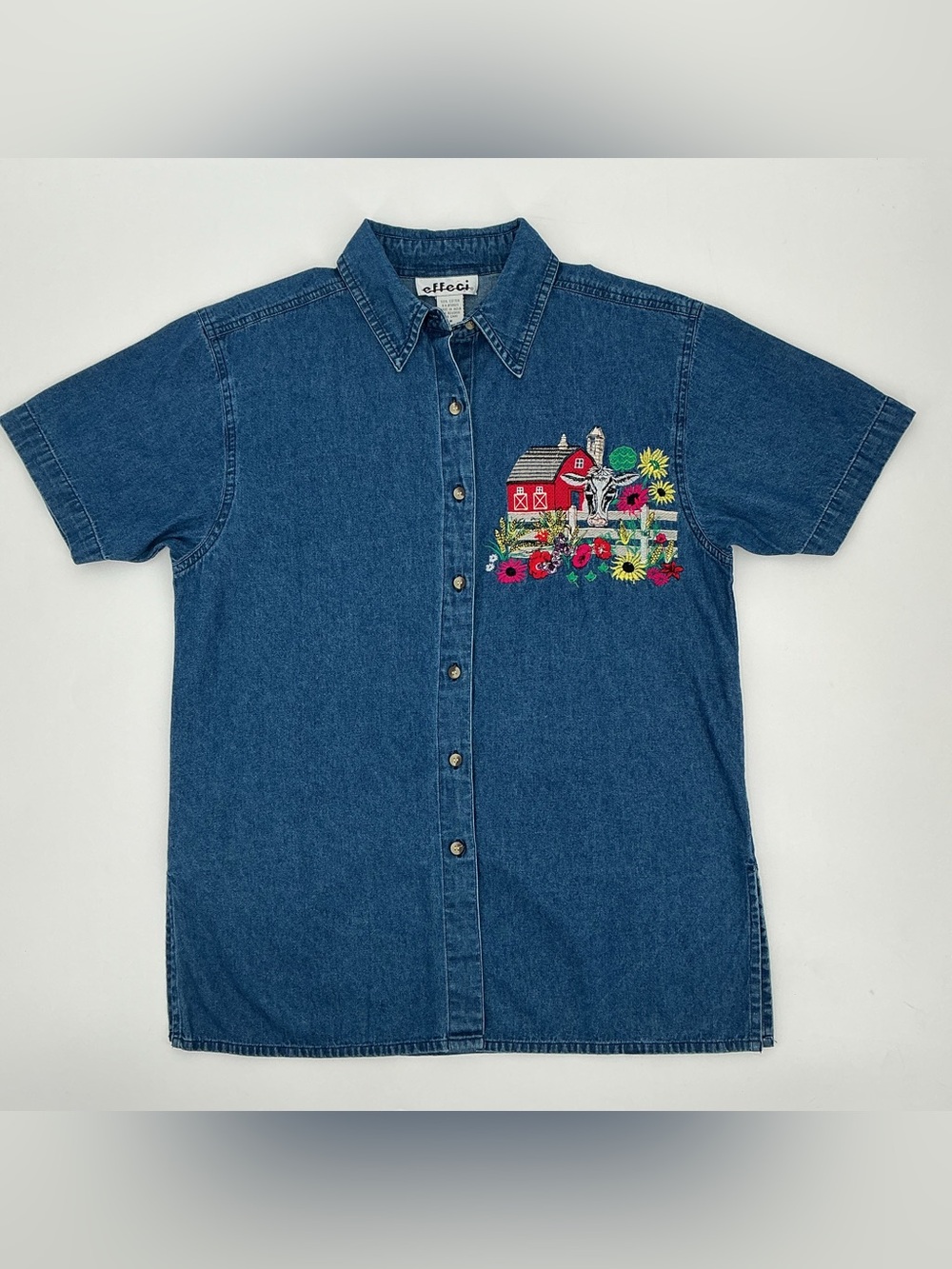 Effeci Vintage Short Sleeve Embroidered Barn Farm Scene Denim Shirt